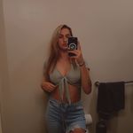 Profile Picture of Carly Bosak💛 (@carly_.xo) on Instagram