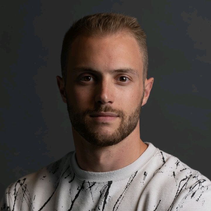 Profile Picture of James Bartol (@jamesbartol_official) on Tiktok