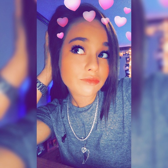 Marly Paul - Poshmark Profile Picture of Marly Paul (@marlypaul) on Poshmark