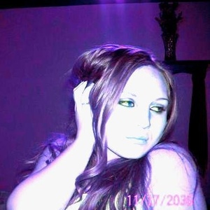 Profile Picture of Hailey Mattox (@haileyfarnsworth) on Myspace