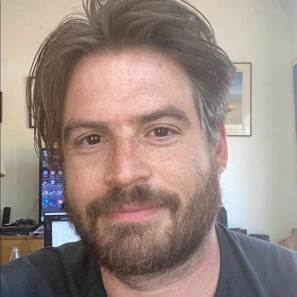 Profile Picture of Alexander King (@apexalex) on Poshmark