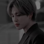 Profile Picture of 𝗝𝗮𝗺𝗲𝘀 𝗕𝗲𝗹𝗹𝗲𝗿𝗼𝘀𝗲. (@james.bellerose) on Instagram