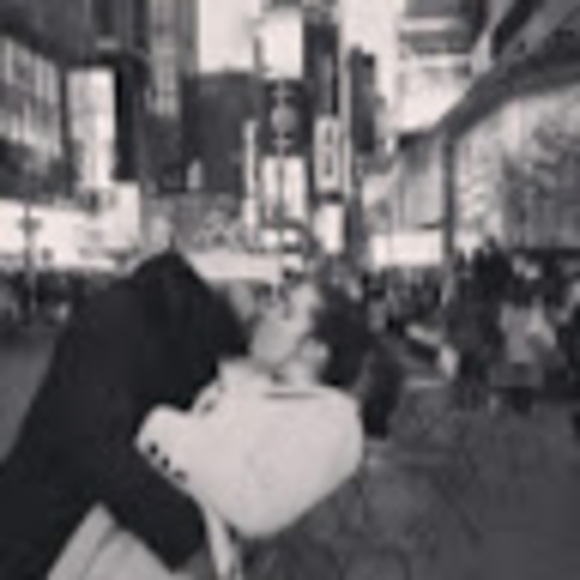 Profile Picture of Hollie Boyd (@aliceawedding1) on Poshmark