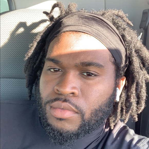 Profile Picture of Nick Harriott (@retro_kidd_) on Poshmark