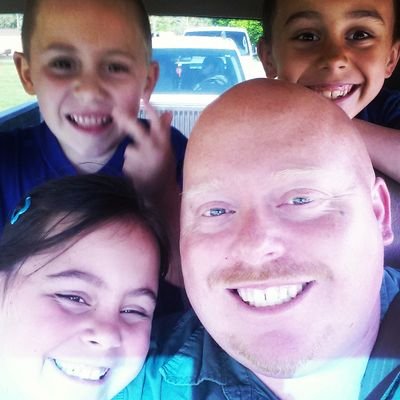 Profile Picture of Christopher (@Cusic52380) on Twitter