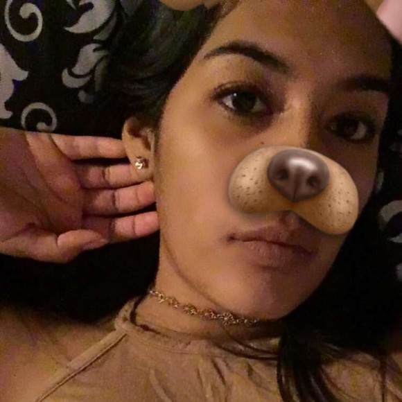 Profile Picture of Isabel Palma (@isabelpalma) on Poshmark