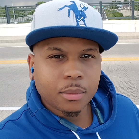 Profile Picture of John Mcbride (@mcbride2088) on Poshmark