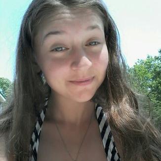Profile Picture of Dani Decker (@Daniii_Jeannn) on Twitter