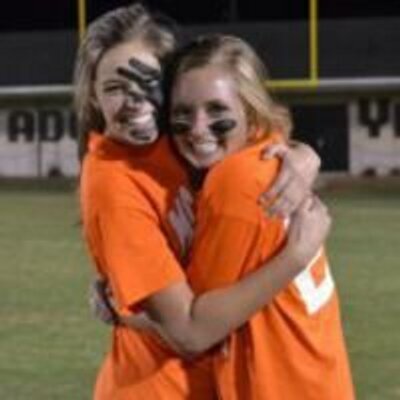 Profile Picture of Cassandra Melton (@cassandra2998) on Twitter