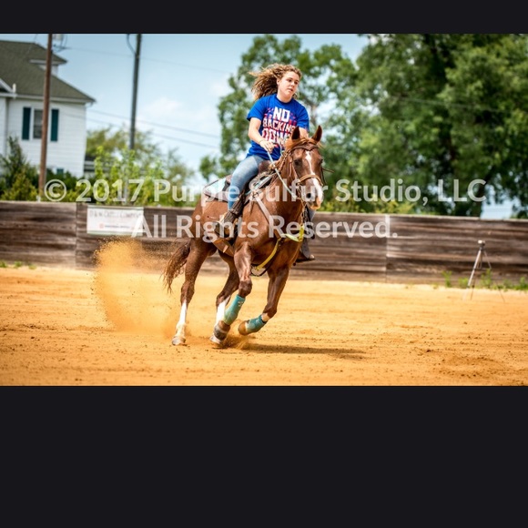 Profile Picture of Tori Lloyd (@tortorx2) on Poshmark