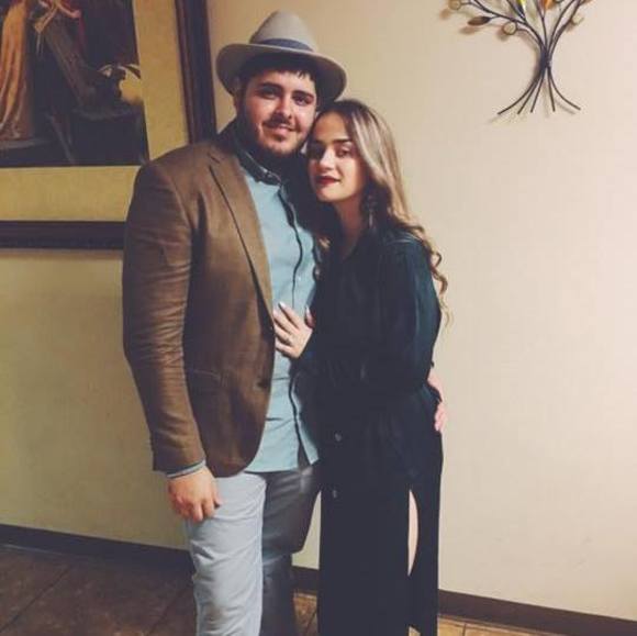 Profile Picture of David Brambila (@davidbrambil143) on Poshmark