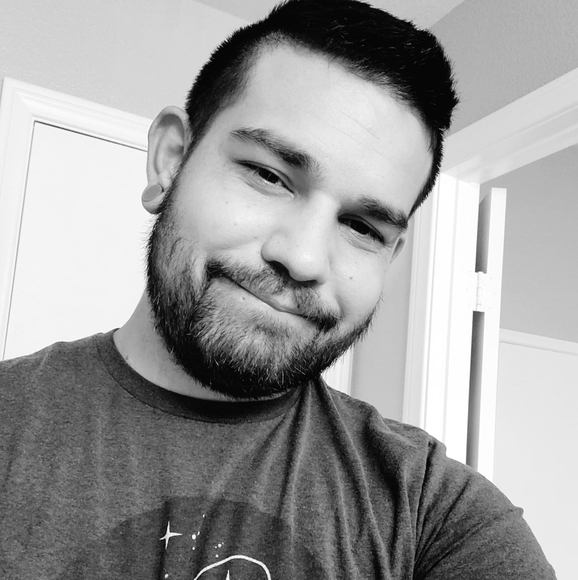Profile Picture of Benjamin Moravec (@benmoveko) on Poshmark