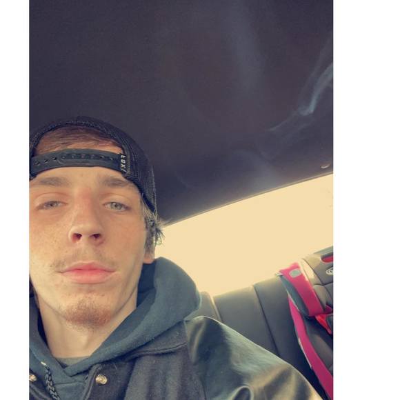 Profile Picture of Dalton Matthews (@daltonmatthews) on Poshmark