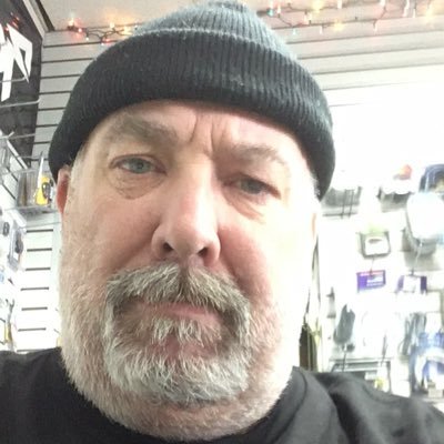 Profile Picture of Darryl Warren (@darrylwarren19) on Twitter