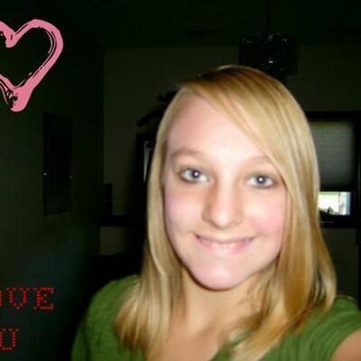 Profile Picture of Julia Phelps (@JMPhelps8) on Twitter