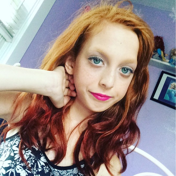 Profile Picture of Sierra Pysher (@waltdisney03) on Poshmark