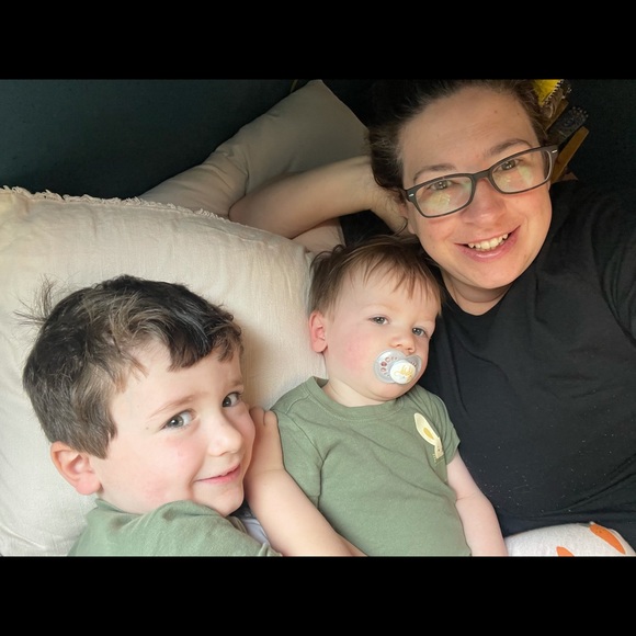 Profile Picture of Elizabeth Potskowski (@sullymack) on Poshmark