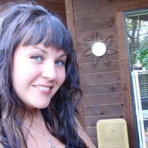 Profile Picture of Suzanna Coyle (@suzycoyle) on Myspace