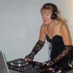 Profile Picture of DJ Elle P Davenport (@EllePDJ) on Twitter