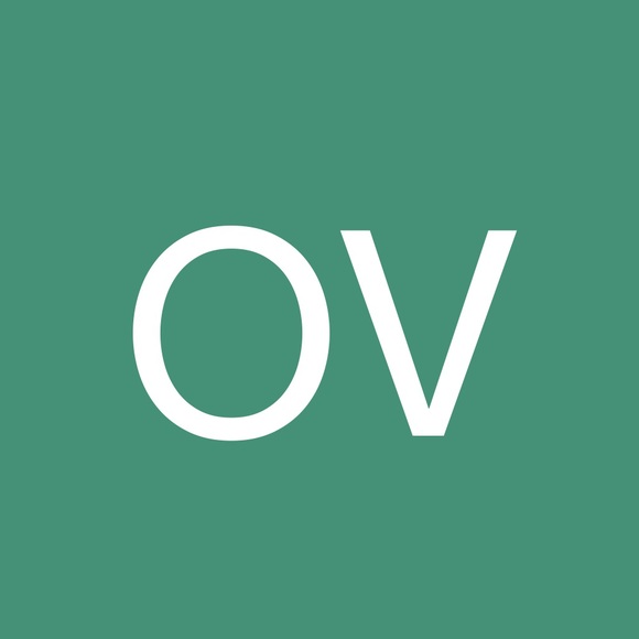 Profile Picture of Olga Vlasova (@myhomeaccount) on Poshmark