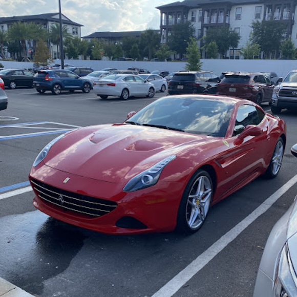 Profile Picture of Arthur Costa (@arthurkalel2010) on Poshmark