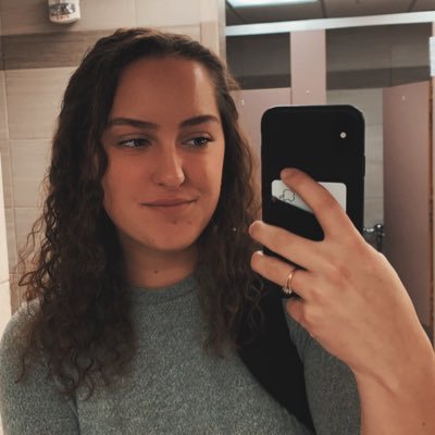 Profile Picture of Alyssa (@AlyssaShepherd_) on Twitter