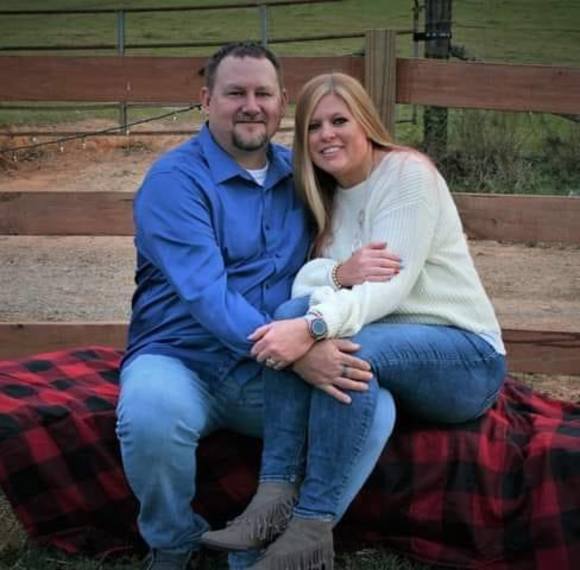 Profile Picture of Jeff Riffey (@jeffriffey19) on Poshmark