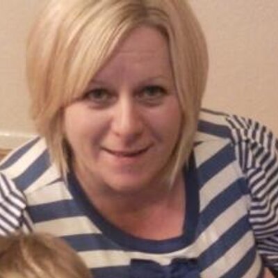 Profile Picture of Rhian Warren (@howard_51) on Twitter