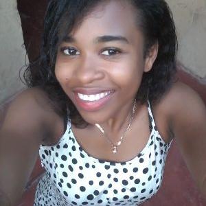 Profile Picture of Sasha Madrigal (@sasha_madrigal) on Twitter