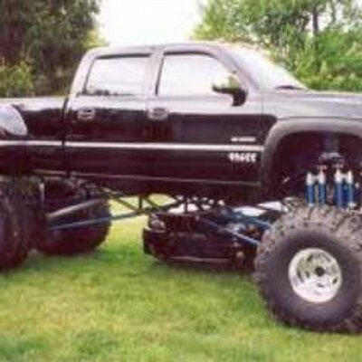 Profile Picture of Joe Lacefield (@Redwing1919) on Twitter