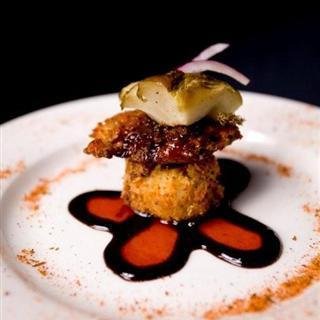 Profile Picture of James Roache' (@RoChezDining) on Twitter