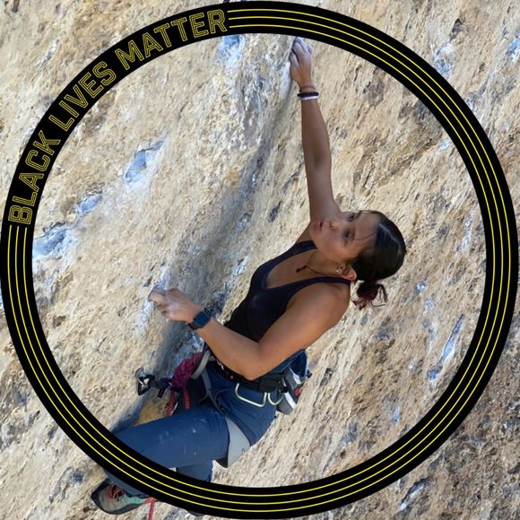 Profile Picture of Melysa Sauter (@melysa_sauter) on Poshmark