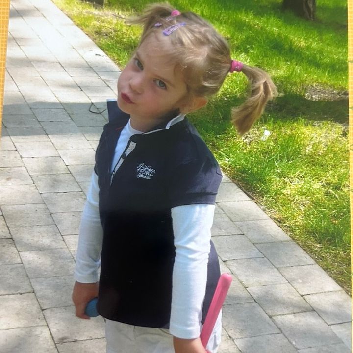 Profile Picture of 🍸🌷🪩 (@loreprive_) on Tiktok