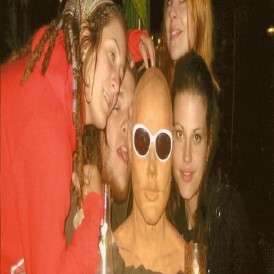 Profile Picture of Haley Shackelford (@suicidedress) on Twitter
