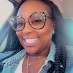 Profile Picture of Larissha Singleton (@Rissha2x) on Facebook