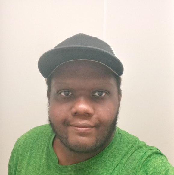 Profile Picture of James boss Fashions (@jamesims69) on Poshmark
