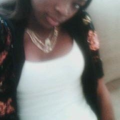 Profile Picture of Amanda Laborde (@smilez1l) on Myspace