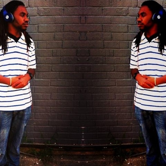 Profile Picture of Thomas Cole (@thomascole310) on Poshmark