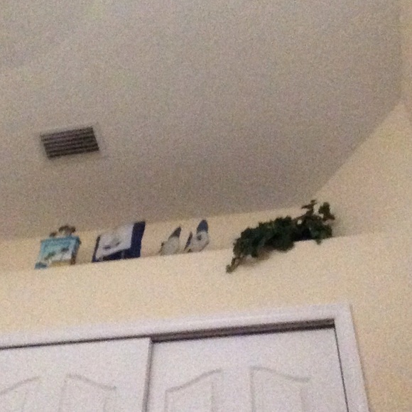 Profile Picture of Liam Martin (@themannnn) on Poshmark