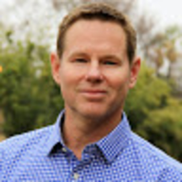 Profile Picture of Greg Bauer (@gregbauer456) on Poshmark