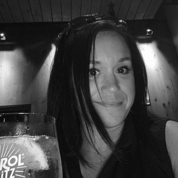 Profile Picture of Catherine Laberge (@labercath) on Poshmark