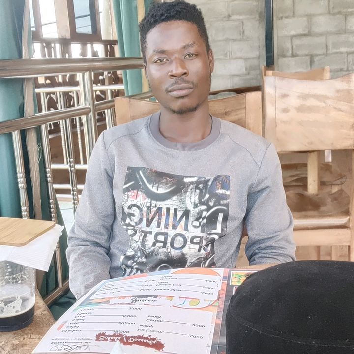 Profile Picture of Alex🇺🇬 (@alex_scoffield) on Tiktok