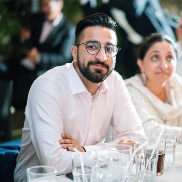 Profile Picture of Sachin Malik (@sachinmalik330) on Poshmark