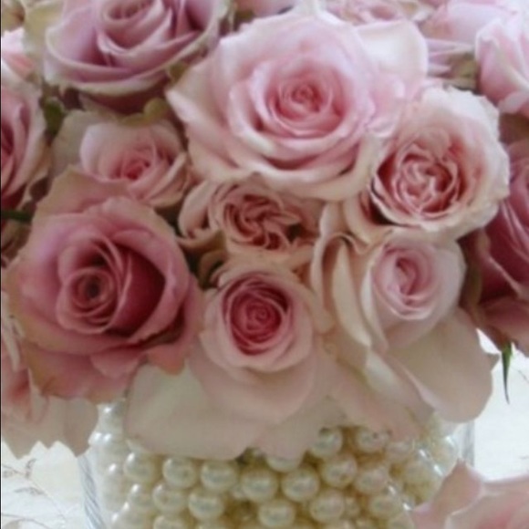 Profile Picture of Chrissy Kalaitzidis (@chrissyk1) on Poshmark