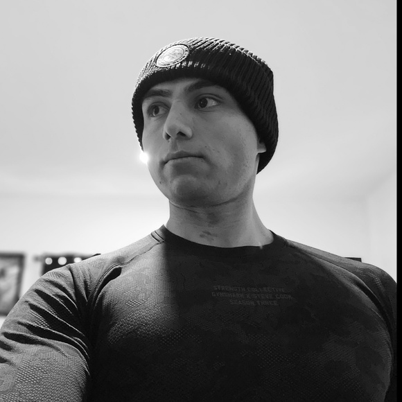 Profile Picture of Guillermo Flores (@chatote) on Poshmark