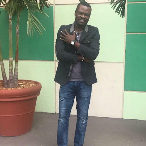 Profile Picture of Eddy Jean (@jeddy3013) on Poshmark