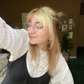 Profile Picture of Carly Noelle (@thenamescarly) on Pinterest