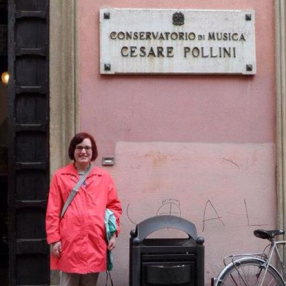 Profile Picture of Shelby Mohrs (@shelbyann1996) on Poshmark