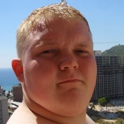 Profile Picture of Robert Whitmarsh (@PaddyTuck) on Twitter