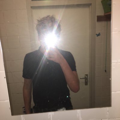 Profile Picture of David Van Den Heuvel (@davidvandenHeu2) on Twitter